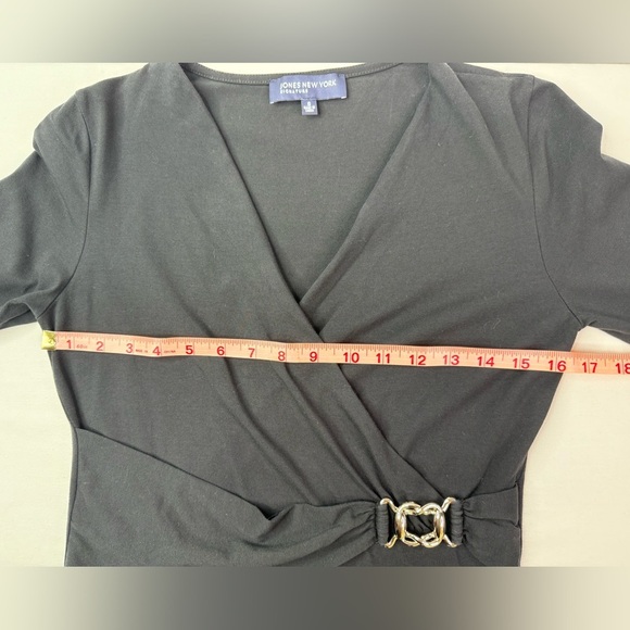 Jones NY Signature Black Pullover Faux Wrap Blouse Silver Detail Size Small - Picture 6 of 7